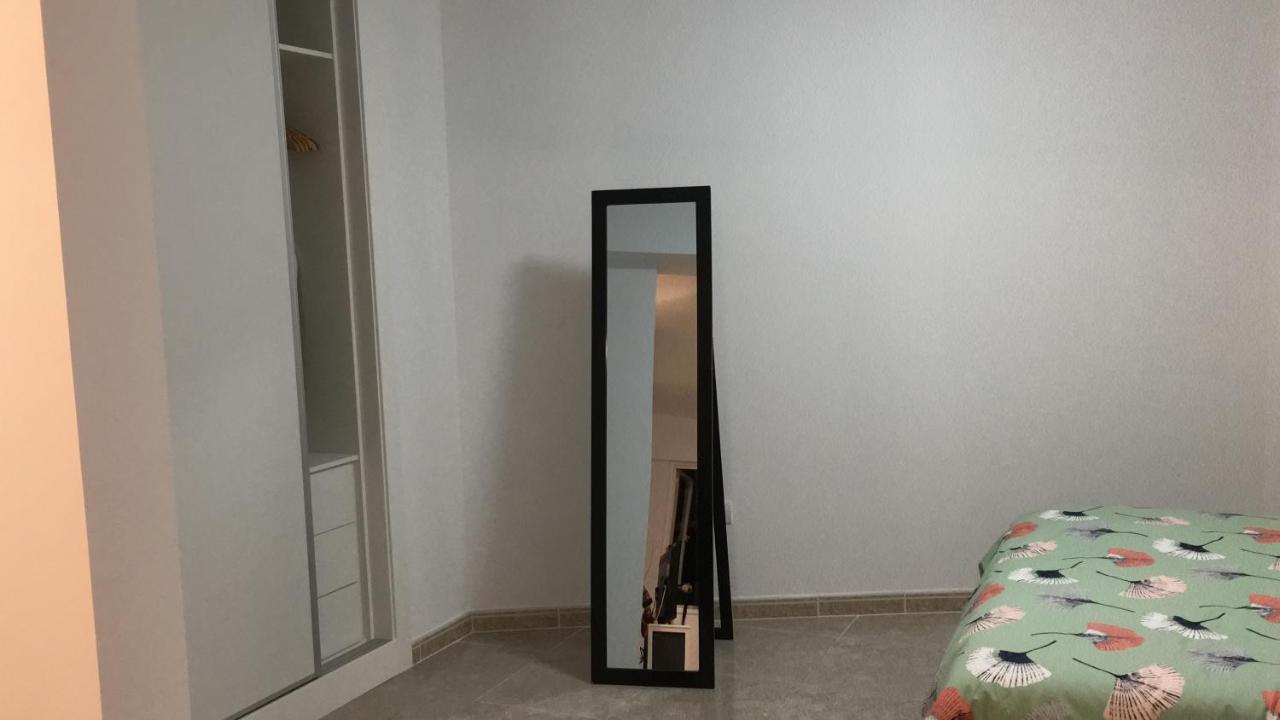דירות לוס ריאלחוס Sunset House מראה חיצוני תמונה